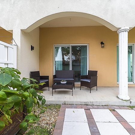 Lakeside 4Br/2.5Ba Oakland Oasis - 15 Mins To Dt! Форт-Лодердейл Экстерьер фото